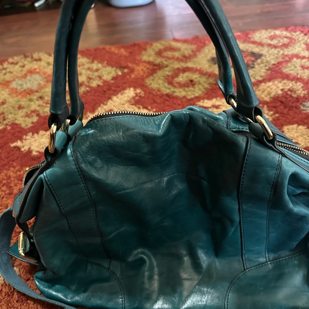 La Poet leather purse